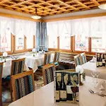 Hotel Wellnesshotel Engadin Samnaun
