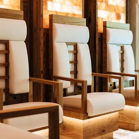 Wellnesshotel Engadin 3*