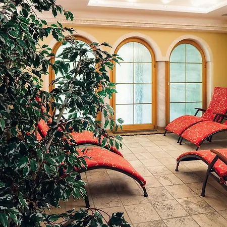 Wellnesshotel Engadin 3*