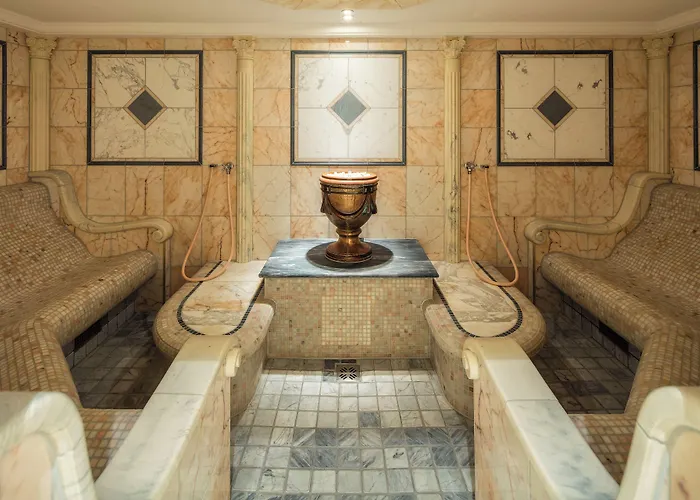 Wellnesshotel Engadin Замнаун