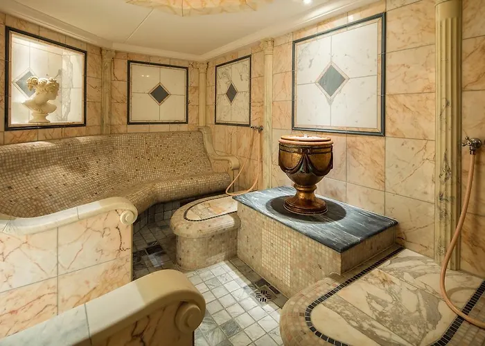 Hotel Wellnesshotel Engadin Samnaun