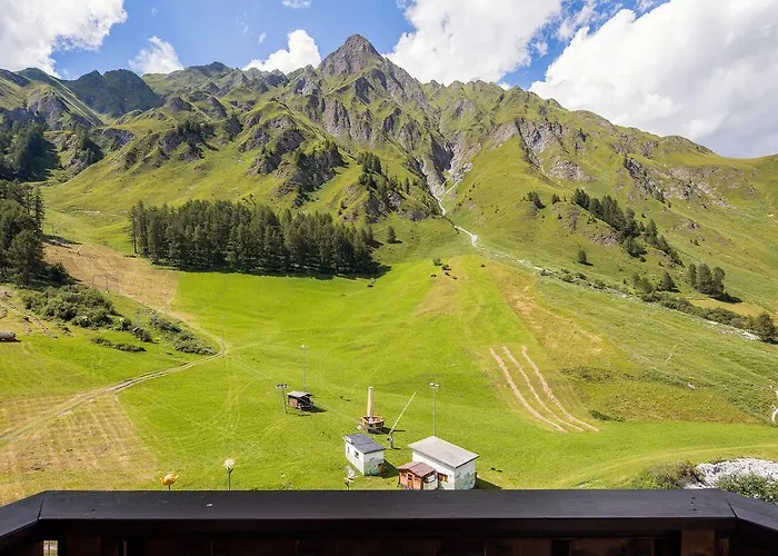 Wellnesshotel Engadin מלון